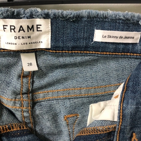 FRAME Women’s Mid Wash 9 inches Rise Frayed Hem Distressed Jeans Size 28 - Picture 8 of 15